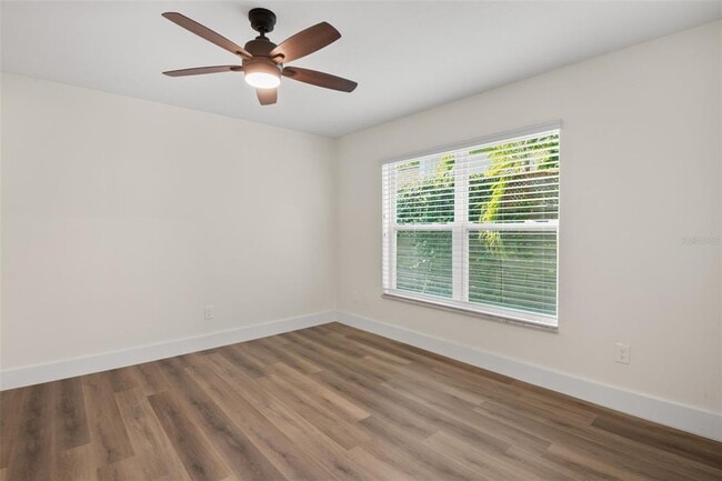 Building Photo - 3145 Sandy Ridge Dr