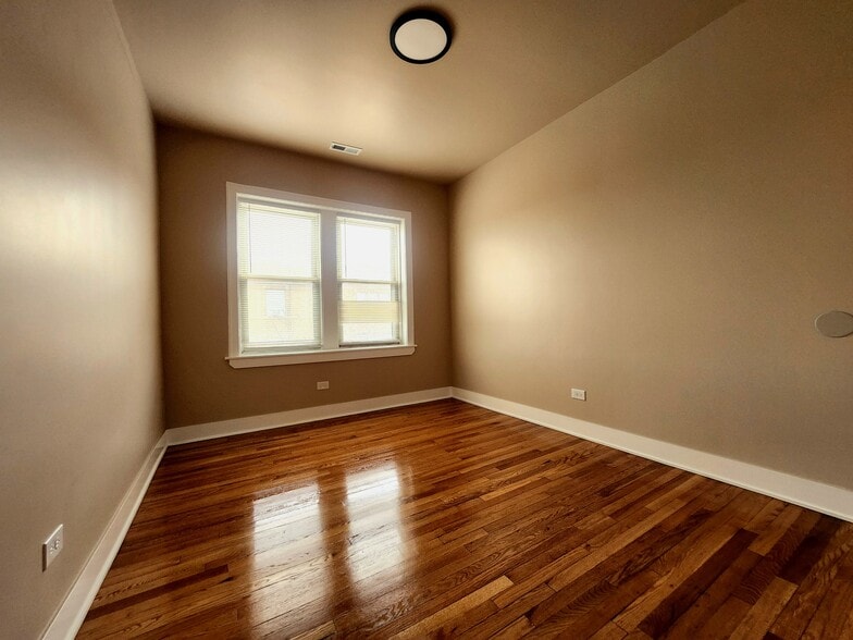 Building Photo - 1359 S Kildare Ave