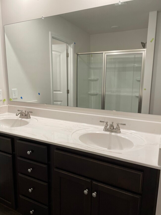 Building Photo - 308 Whitetail Cir