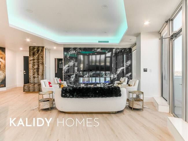 Building Photo - 5900 Mosteller Dr