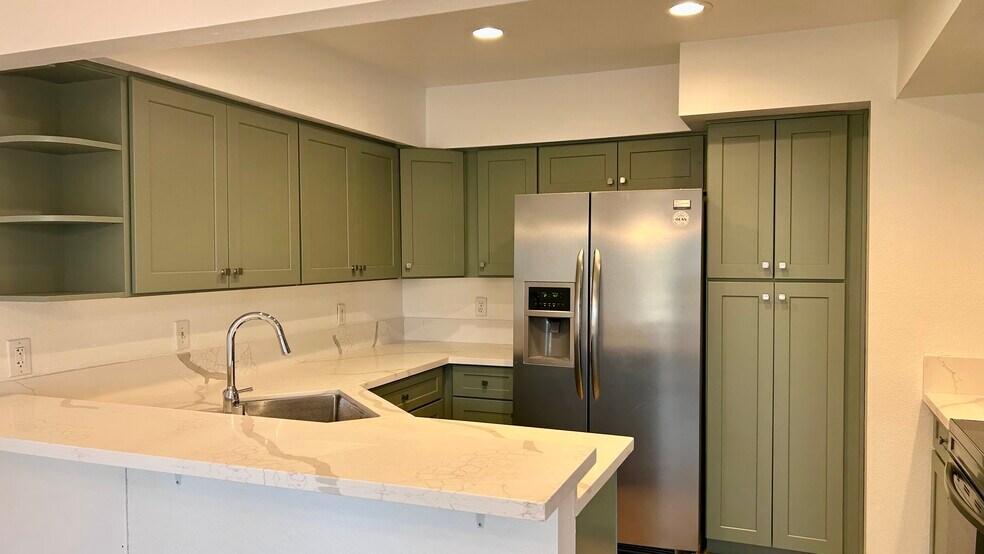 Building Photo - 2924 Camino Capistrano