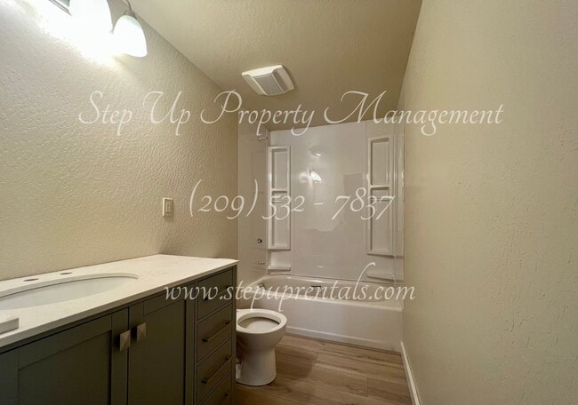 Building Photo - Newly Remodeled 2 Bed 1 Bath w/ Water, Septic and Trash Service Included!