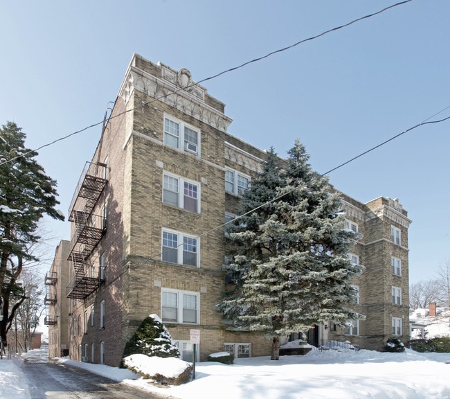 Building Photo - Mace Apartments