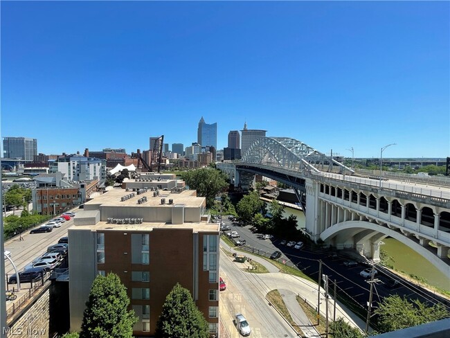 Building Photo - 2222 Detroit Ave
