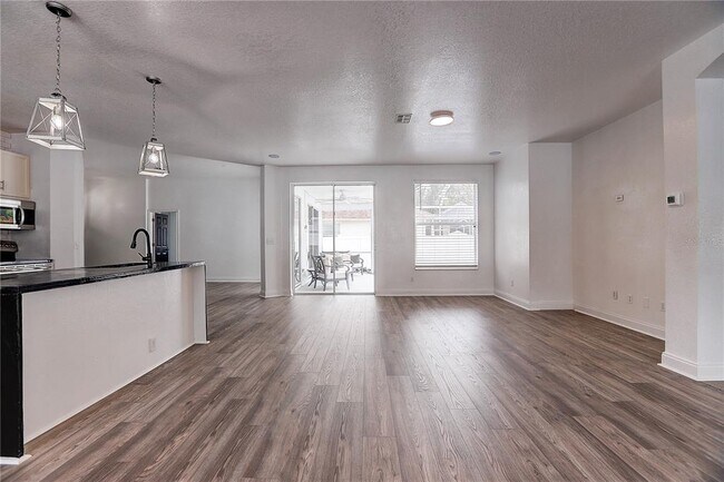 Building Photo - 3323 Michener Pl