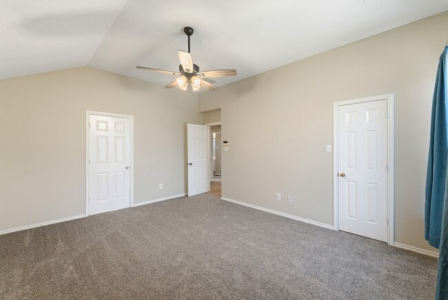 Building Photo - 6923 Cobblestone Path