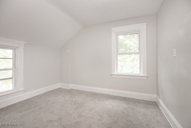 Building Photo - 15409 Grovewood Ave