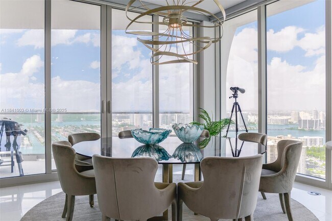 Building Photo - 16901 Collins Ave
