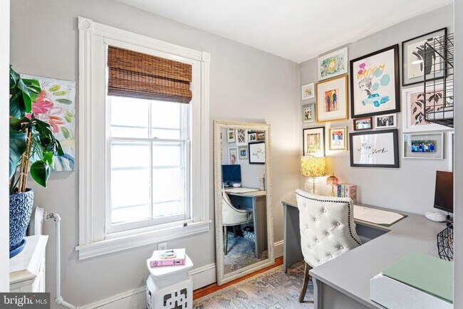 Building Photo - 7717 Flourtown Ave