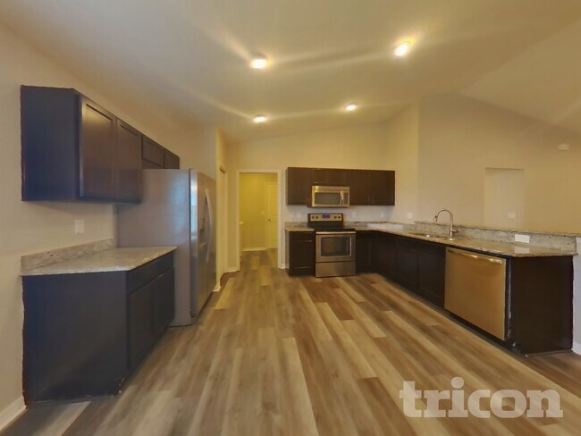 Building Photo - 1312 22nd St E