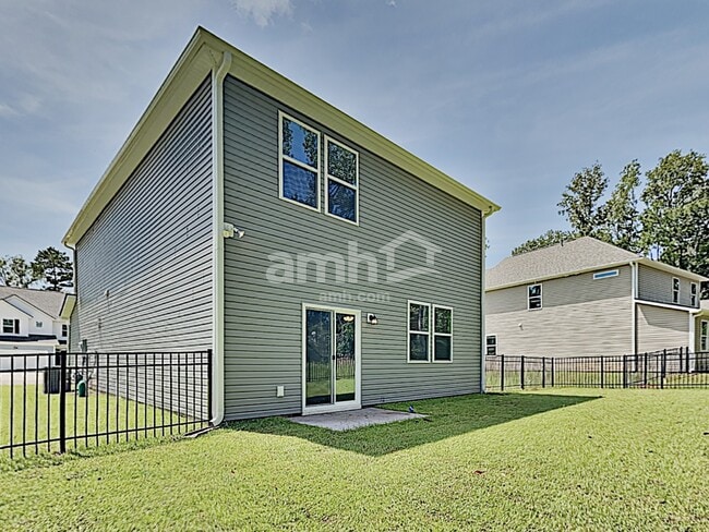 Building Photo - 124 Sweet Gum Dr