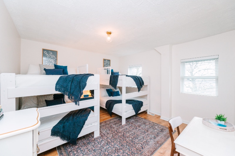 Building Photo - 5 Cemetery St