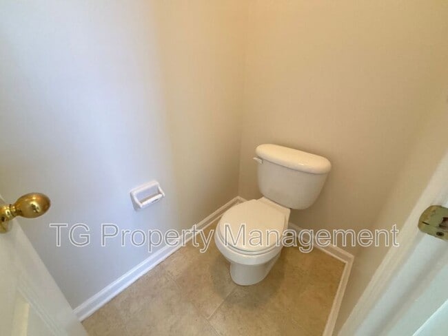 Building Photo - 8605 Tower Falls Dr