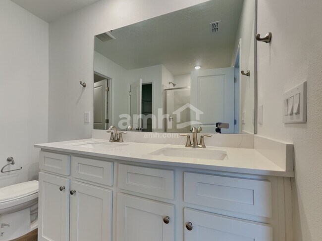 Building Photo - 4823 Rio Grande Cv