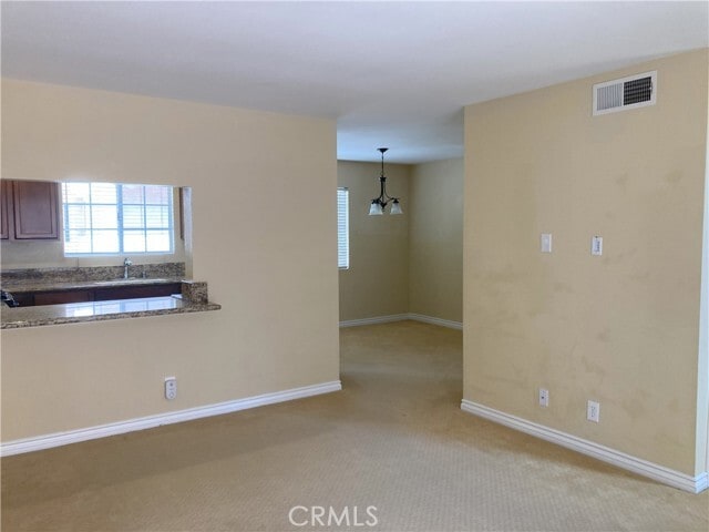 Building Photo - 3101 Plaza del Amo