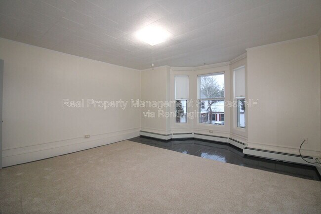 Building Photo - 69 Lafayette St