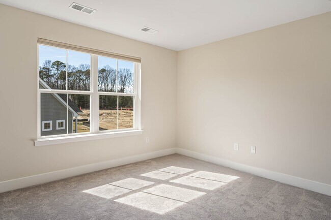 Building Photo - 31515 Deep Pond Ln