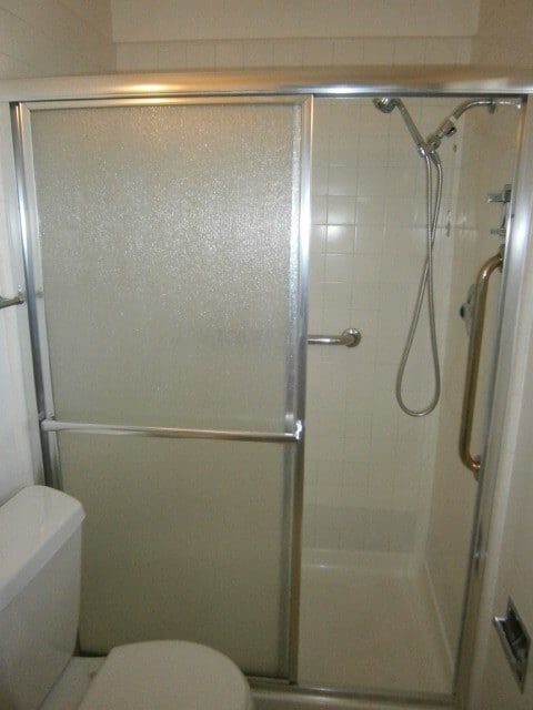 Building Photo - 3 Bedrooms/2 Bathrooms Single Story Home i...