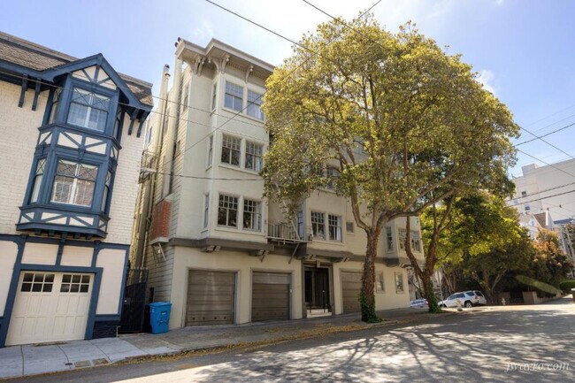 Building Photo - 2989 Jackson St