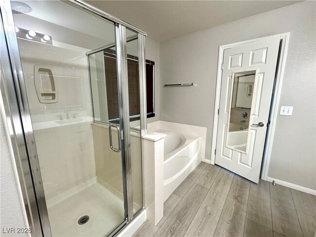 Building Photo - 11612 W Aruba Beach Ave