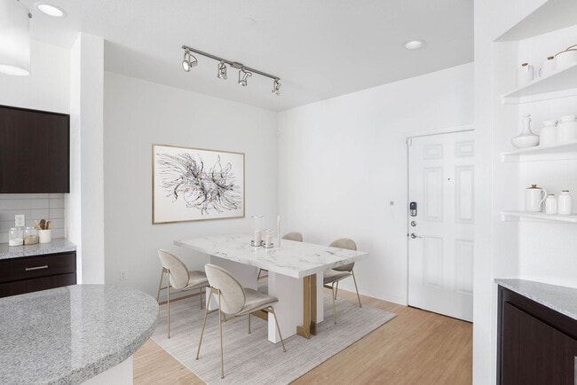 dining - Vistara at SanTan Village