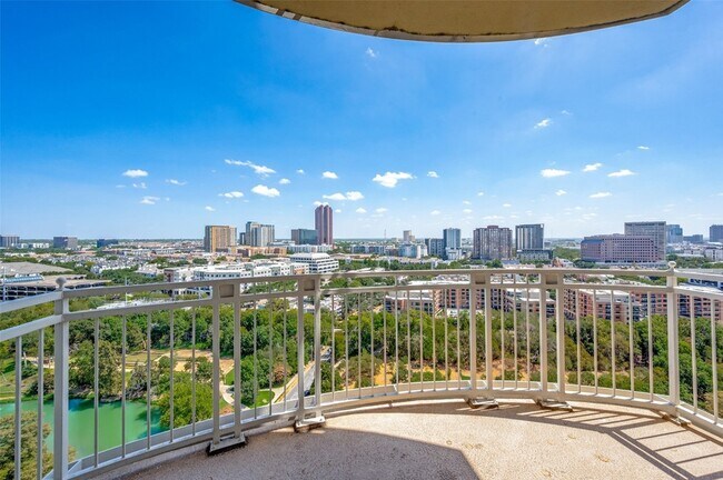 Building Photo - 3225 Turtle Creek Blvd