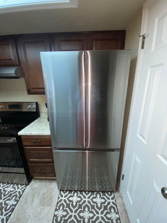 Building Photo - 1 Bedroom Laughlin Condo located in South Bay