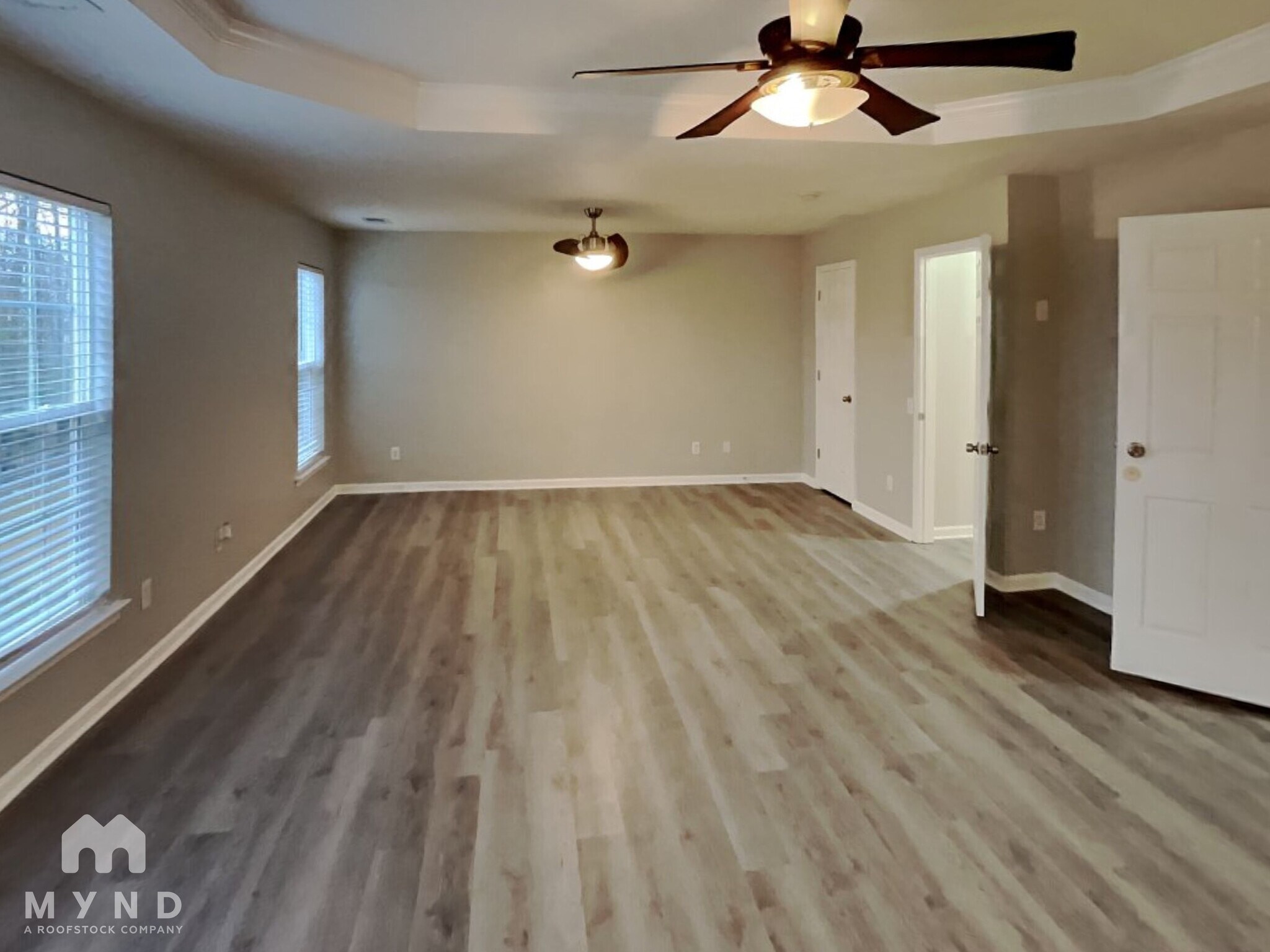 Building Photo - 11216 Cypress View Dr