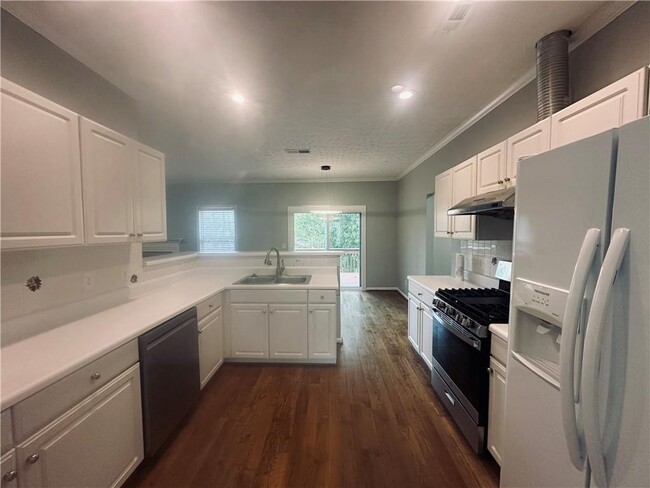 Building Photo - 9875 Lauren Hall Ct