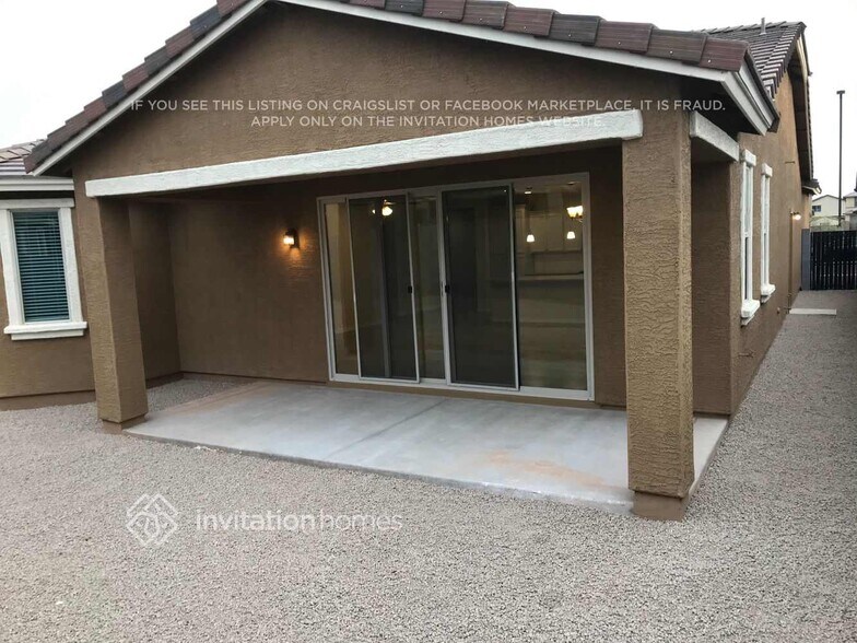 Building Photo - 18240 W Carlota Ln