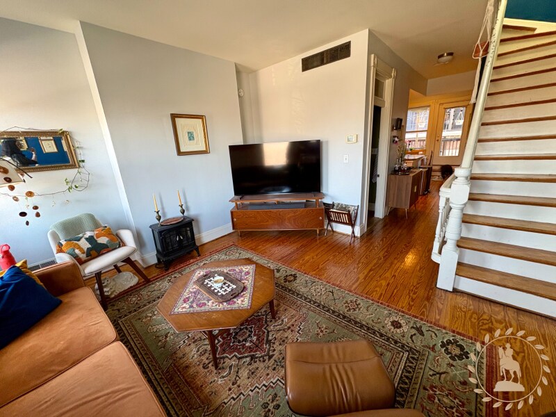 Building Photo - 211 E Mt Royal Ave