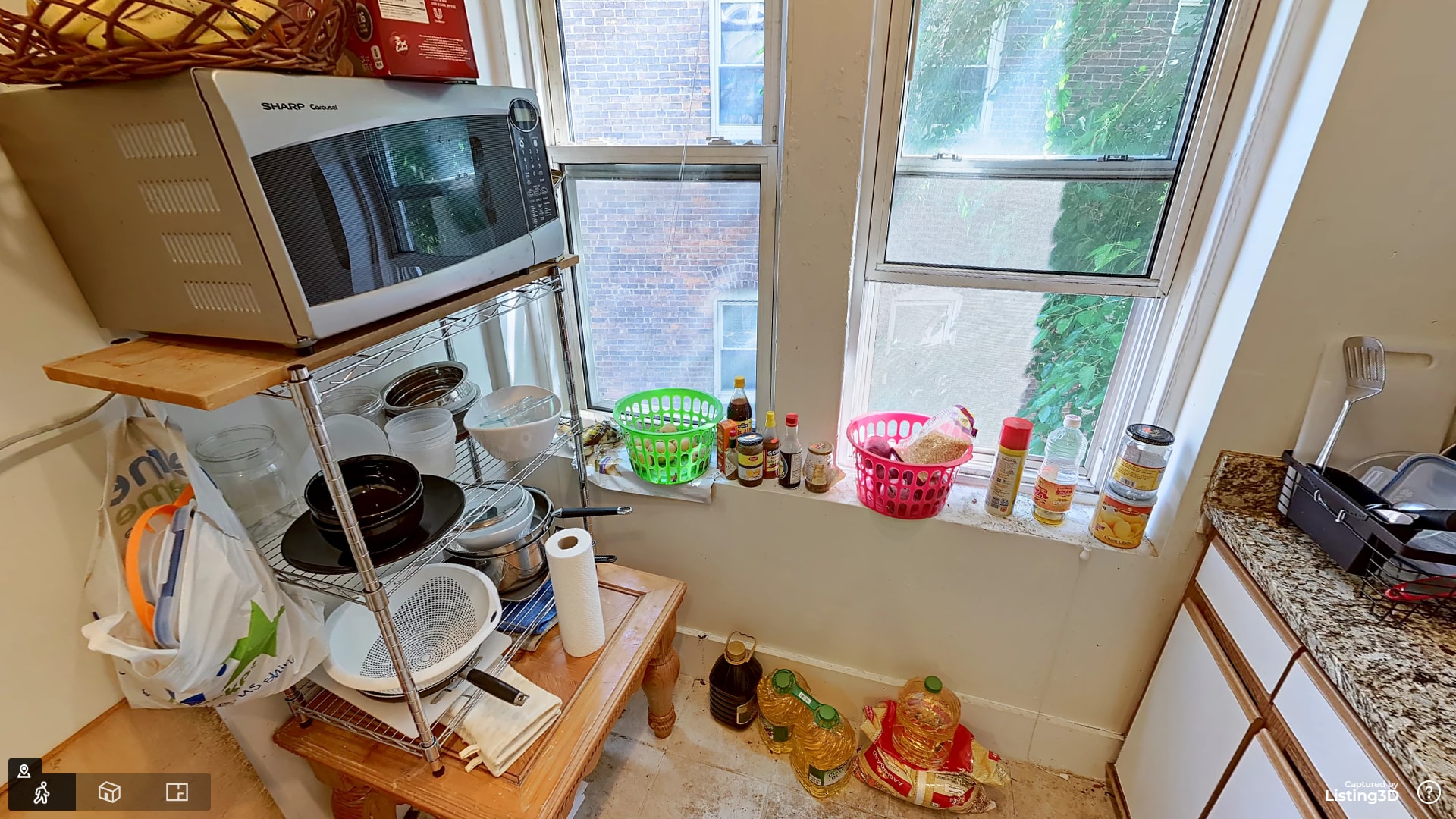 Building Photo - 92 Gordon St