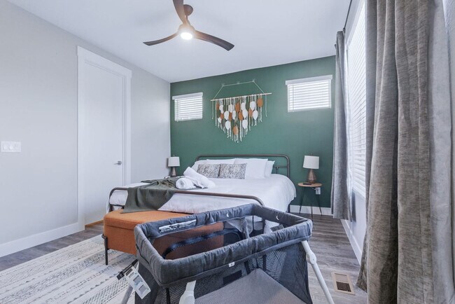 Building Photo - 6029 Benton St