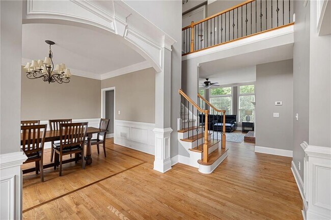 Building Photo - 227 Oakwind Pointe