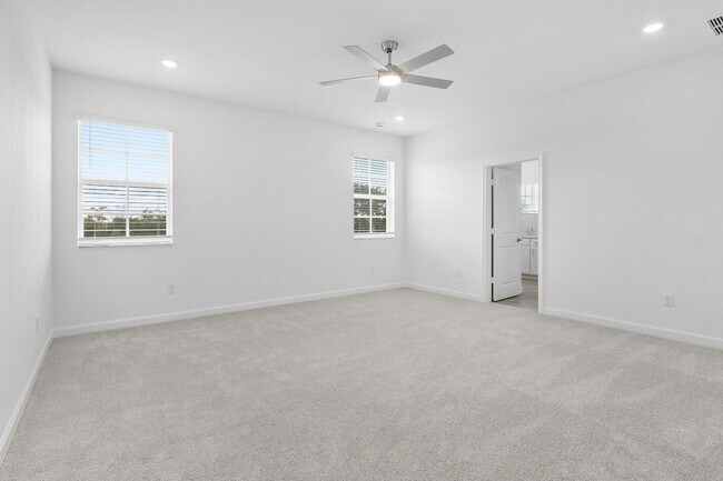 Building Photo - 6843 Cobia Cir