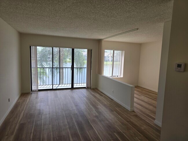 Building Photo - 1108 Green Pine Blvd