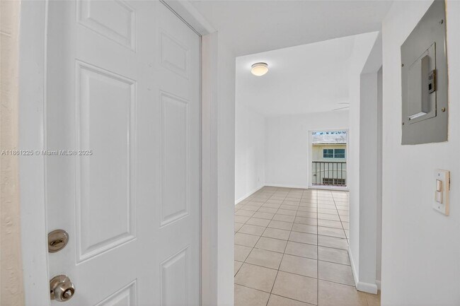 Building Photo - 13335 Arch Creek Rd