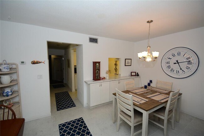 Building Photo - 47 Ocean Palm Villa S