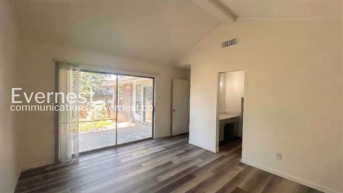 Building Photo - 8311 Shallow Creek Dr