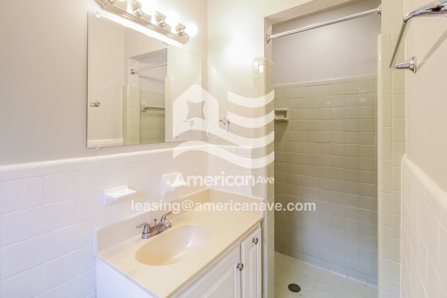 Building Photo - 200 Chestnut Rd