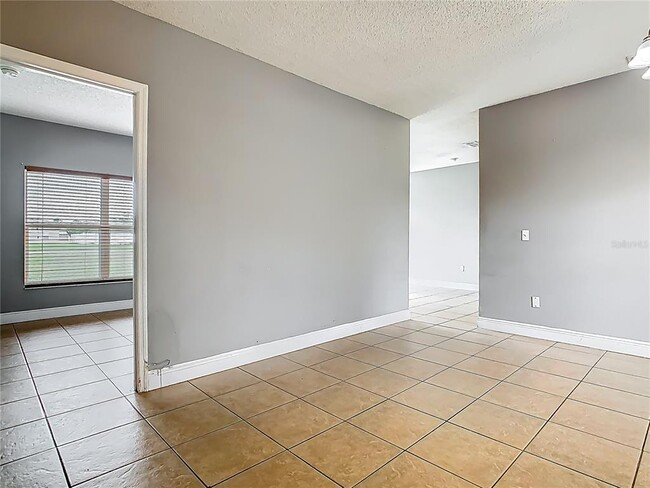 Building Photo - 107 Carlisle Ct