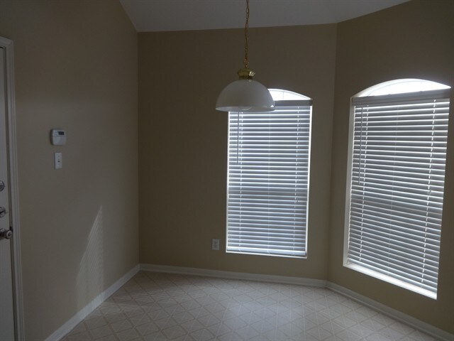 Building Photo - 17907 Juniper Green Trl