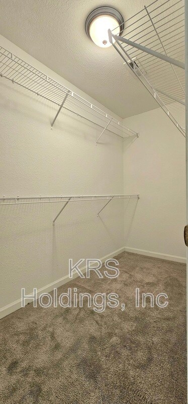 Building Photo - 3200 Armistead Dr