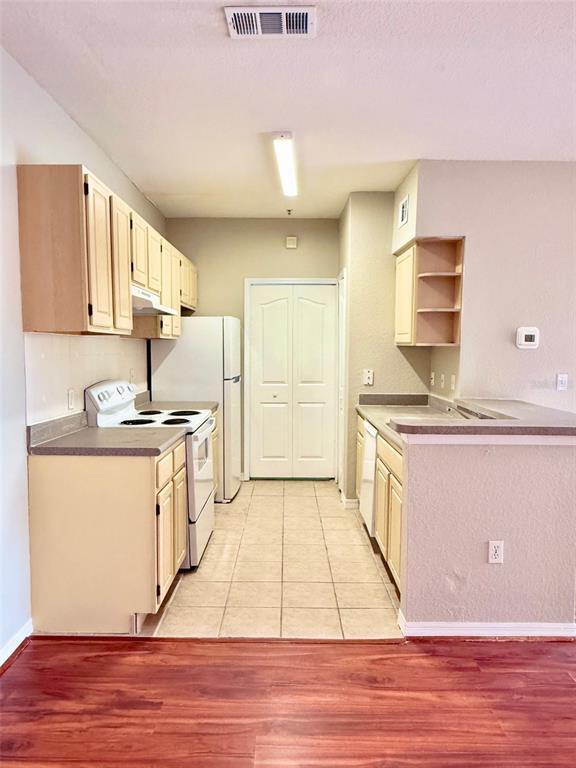 Building Photo - 8911 Legacy Ct