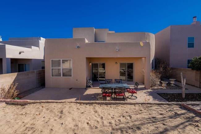 Building Photo - 9719 Calle Chamisa NW