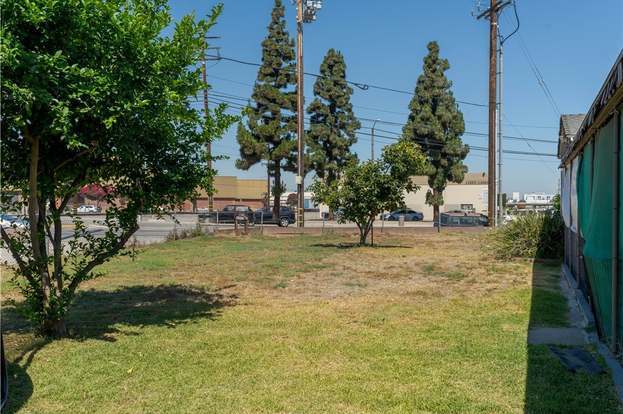 Building Photo - 9412 Nance Ave