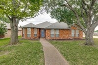 Building Photo - 411 Vicki Ln