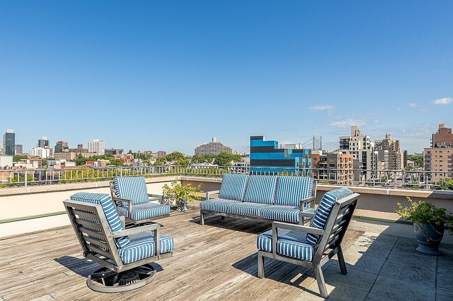 Building Photo - 30-11 21st St