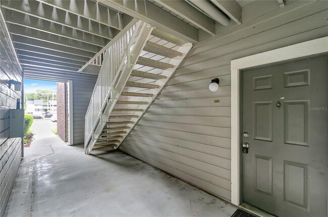 Building Photo - 1400 Gandy Blvd N