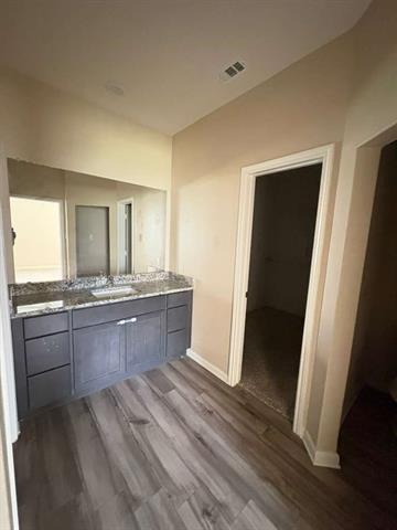 Building Photo - 306 Golden Sands Ln